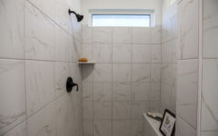 609708910 - Bathrooms