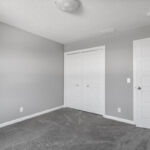 4041682099 - Highland 2296