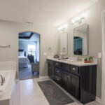 1084061025 - Northbrook 2657