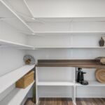 3813810887 - Sandlewood 1756