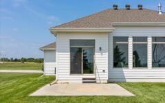 4111895110 - Exteriors